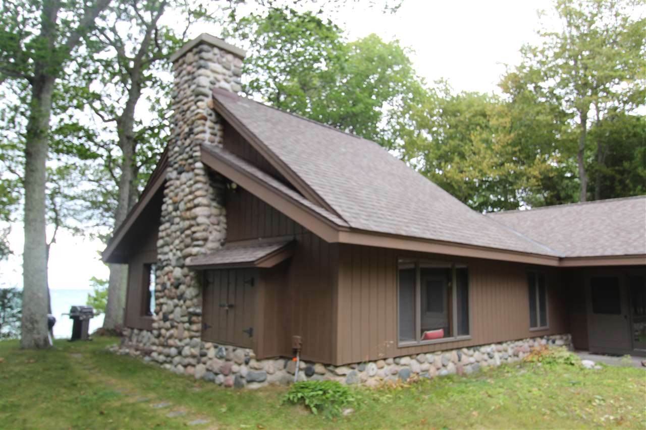 Single Family Homes at 784 S Lamkin Harbor Springs, Michigan 49740 United States