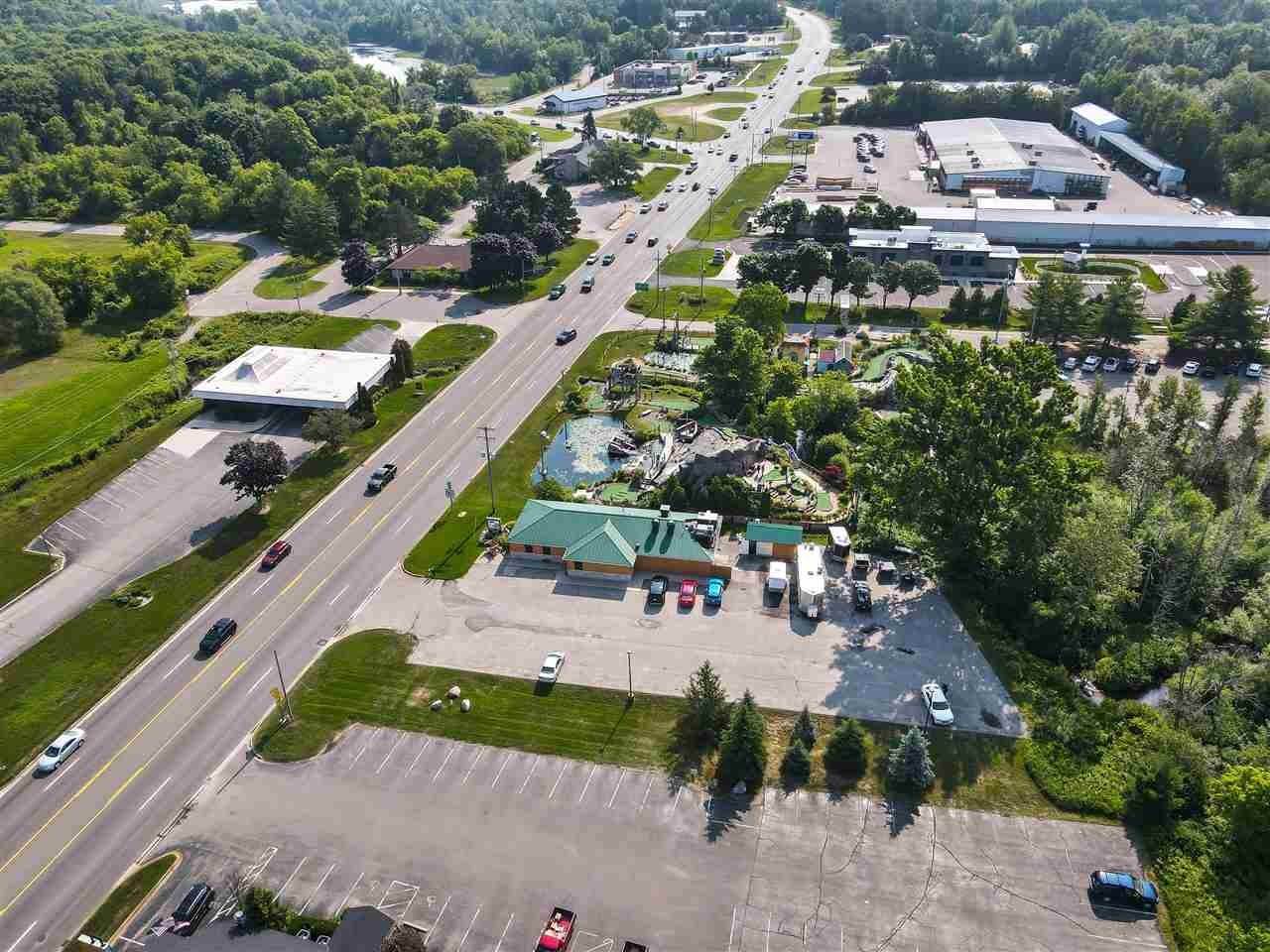 23. Commercial for Sale at 1208 N US 31 Highway Petoskey, Michigan 49770 United States