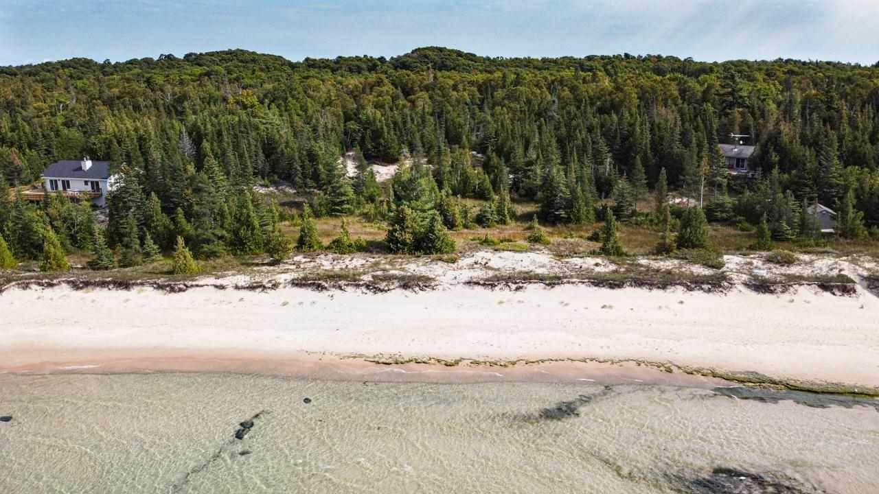 Land for Sale at High Island Court Beaver Island, Michigan 49782 United States