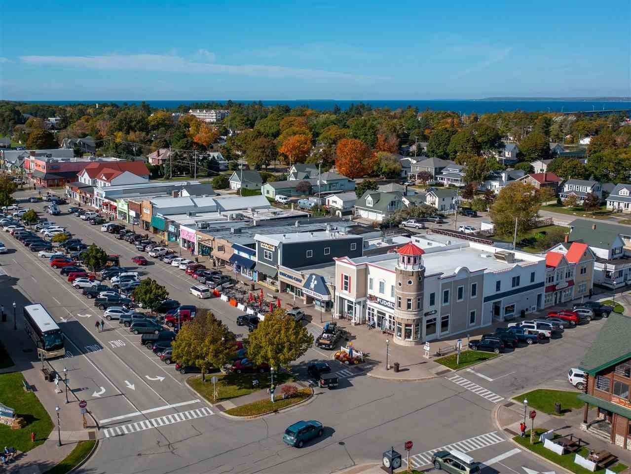 6. Commercial for Sale at 331 E Central Avenue Mackinaw City, Michigan 49701 United States