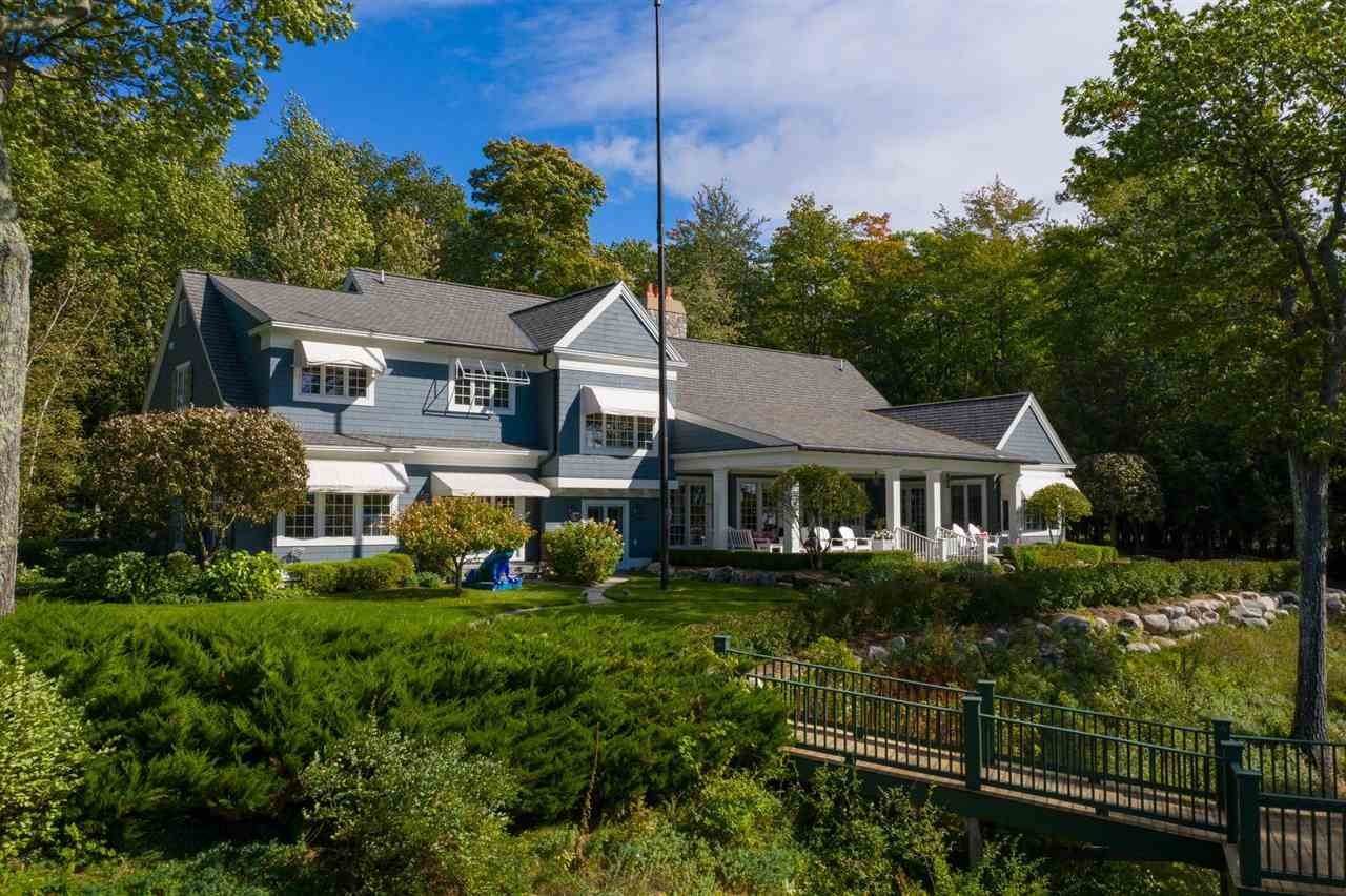 Single Family Homes for Sale at 6457 Otis Lane Harbor Springs, Michigan 49740 United States