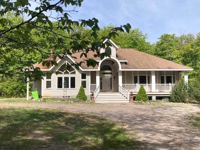 Single Family Homes for Sale at 5261 E Simmons Road Hessel, Michigan 49745 United States