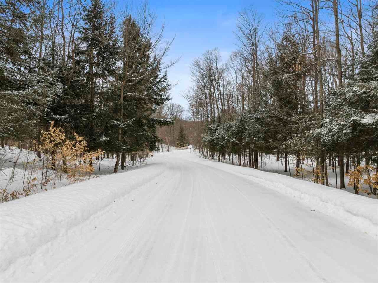 18. Land for Sale at Lot 3 High Pines Trail Boyne City, Michigan 49712 United States
