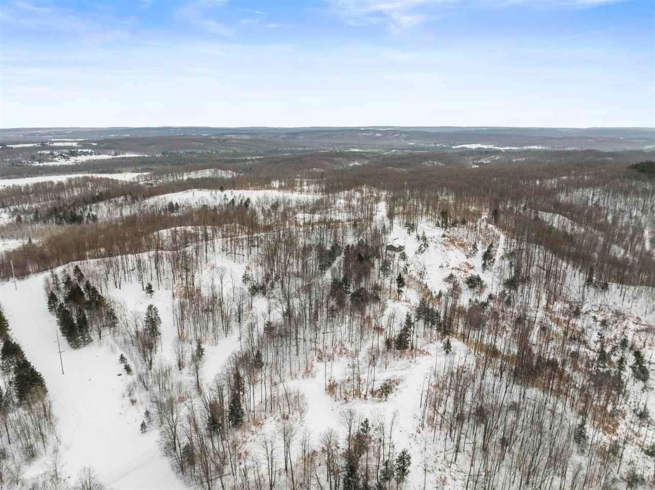 21. Land for Sale at Lot 3 High Pines Trail Boyne City, Michigan 49712 United States