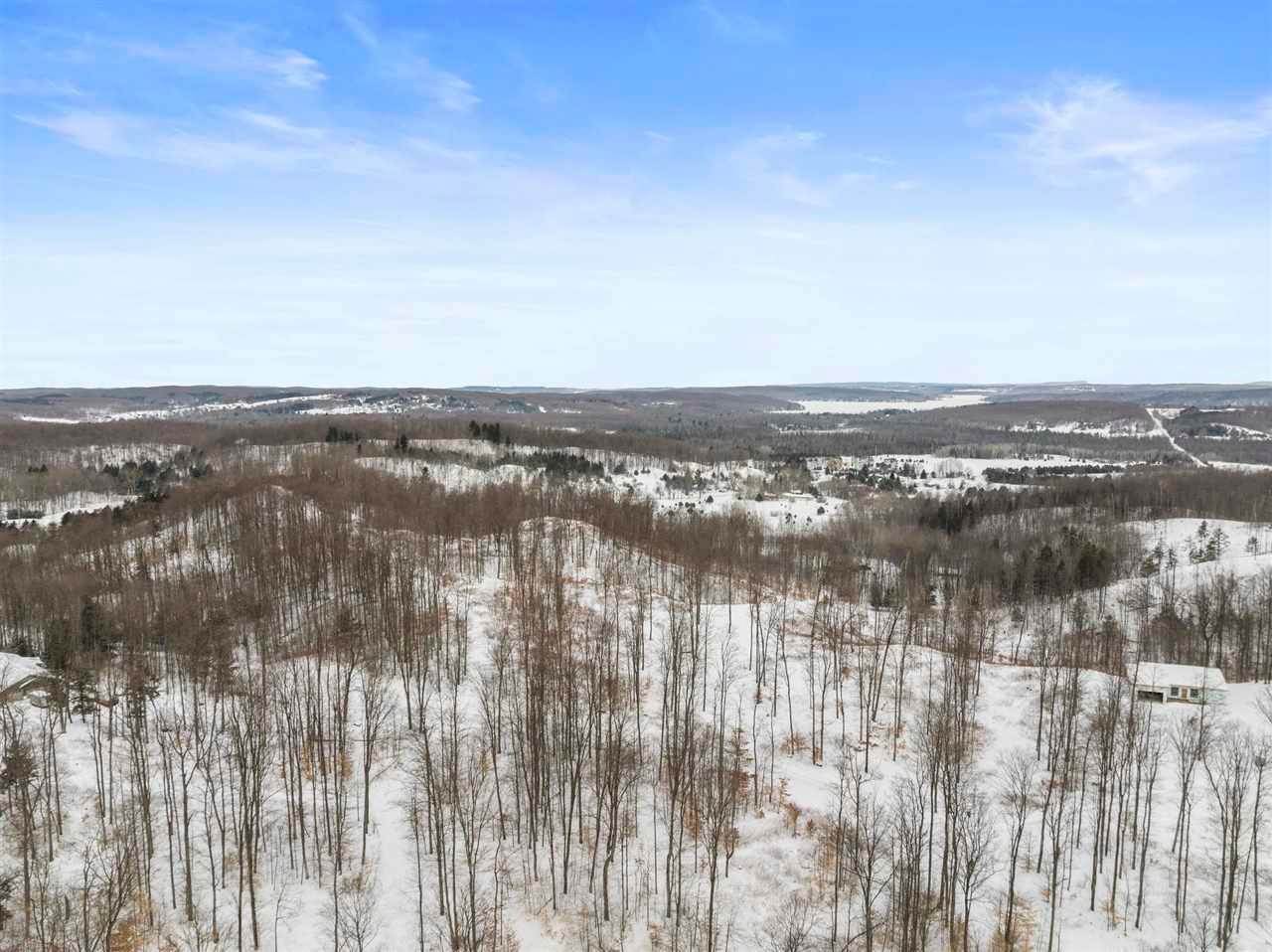19. Land for Sale at Lot 10 High Pines Trail Boyne City, Michigan 49712 United States