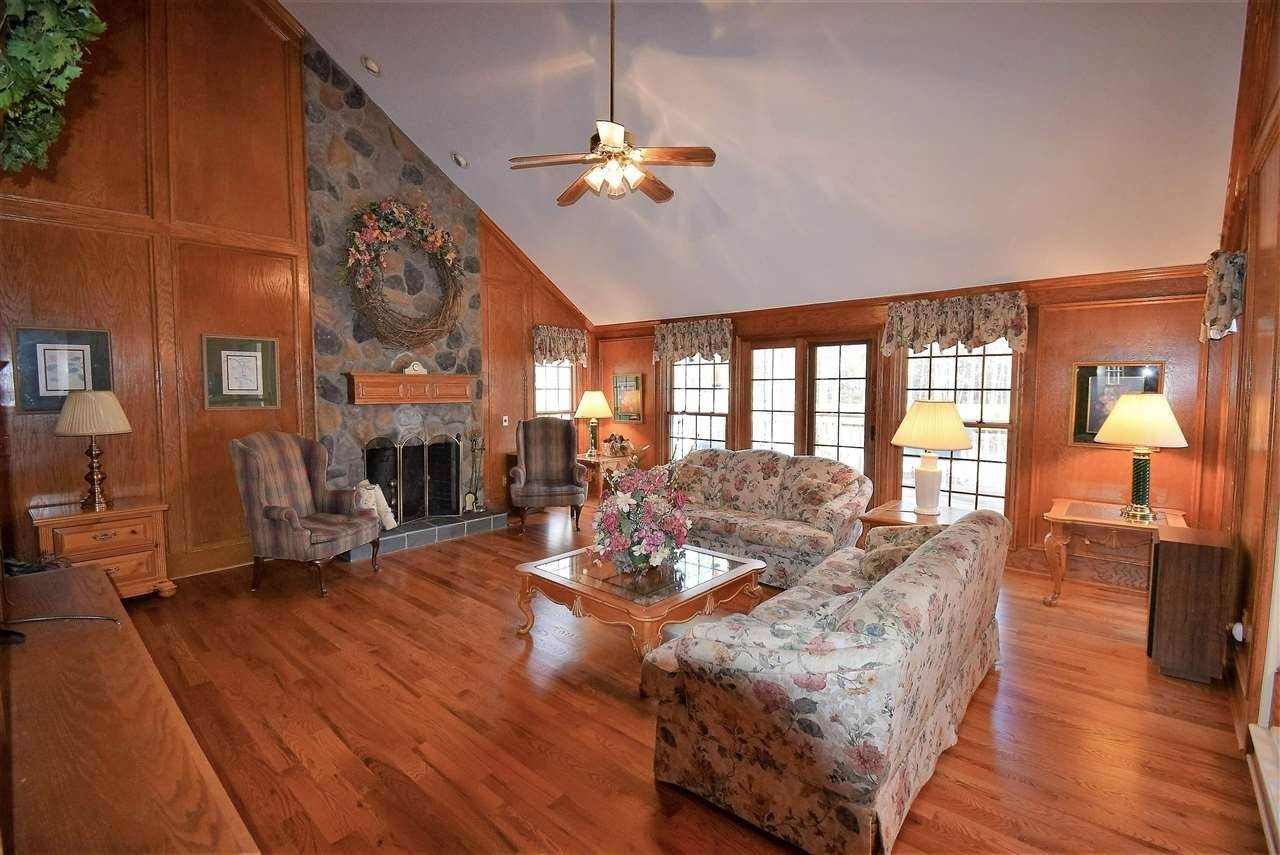 6. Single Family Homes for Sale at 2413 Greenbriar Harbor Springs, Michigan 49740 United States