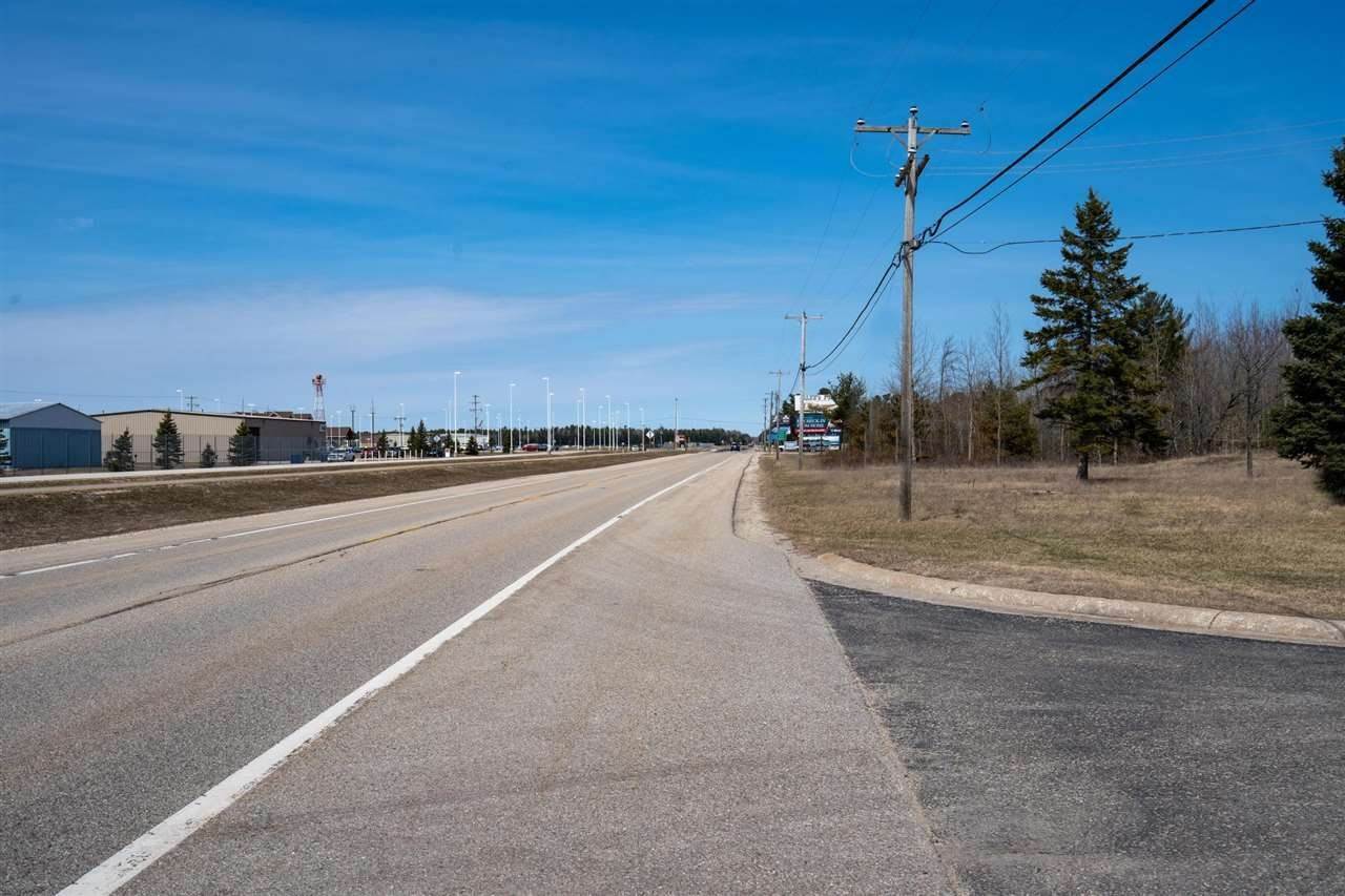 13. Land for Sale at 1204 N US 31 Highway Pellston, Michigan 49769 United States