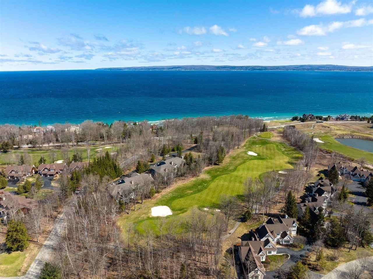 4. Single Family Homes for Sale at 1191 Cedar Lane Bay Harbor, Michigan 49770 United States