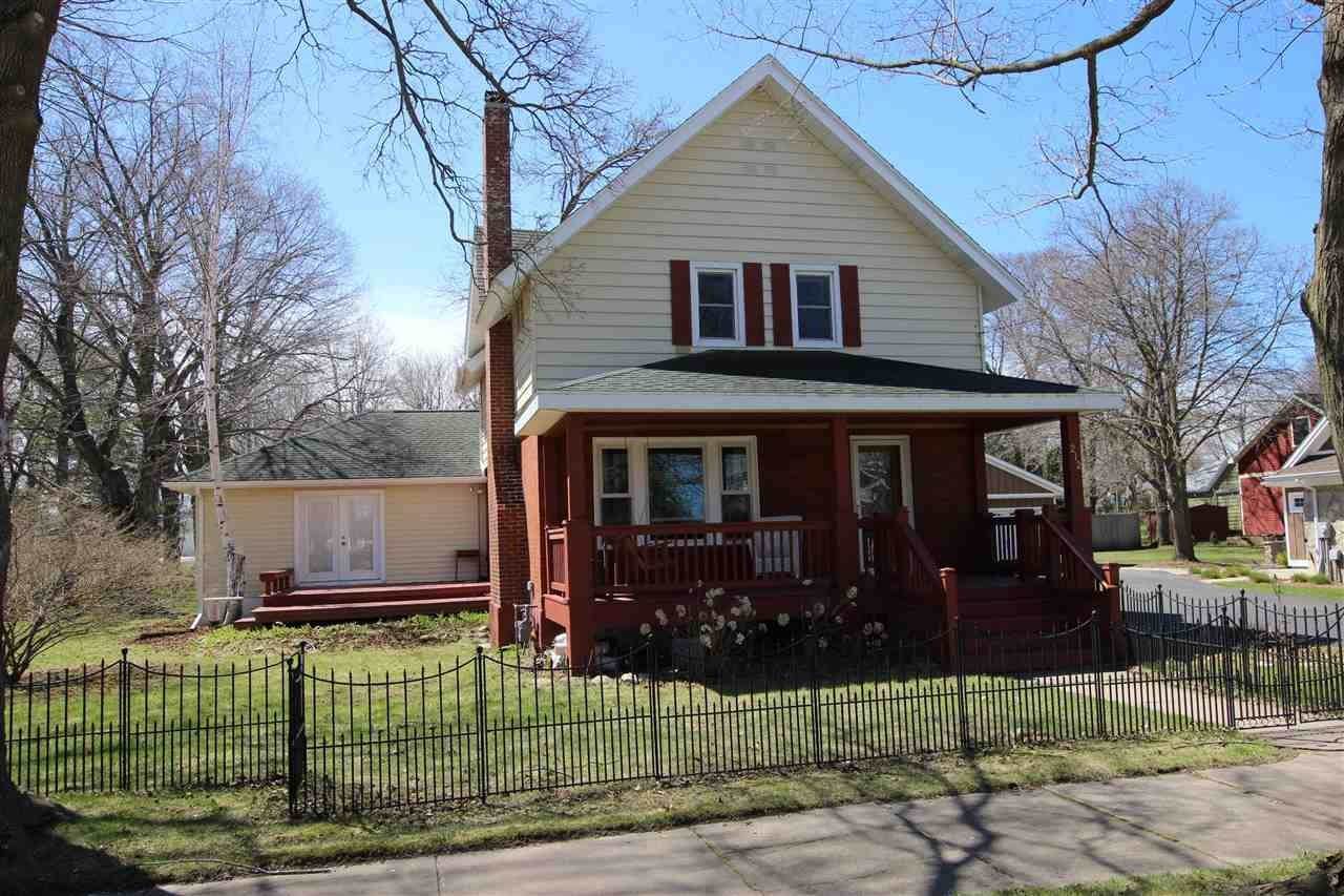 1. Single Family Homes for Sale at 212 W Hurlbut Avenue Charlevoix, Michigan 49720 United States
