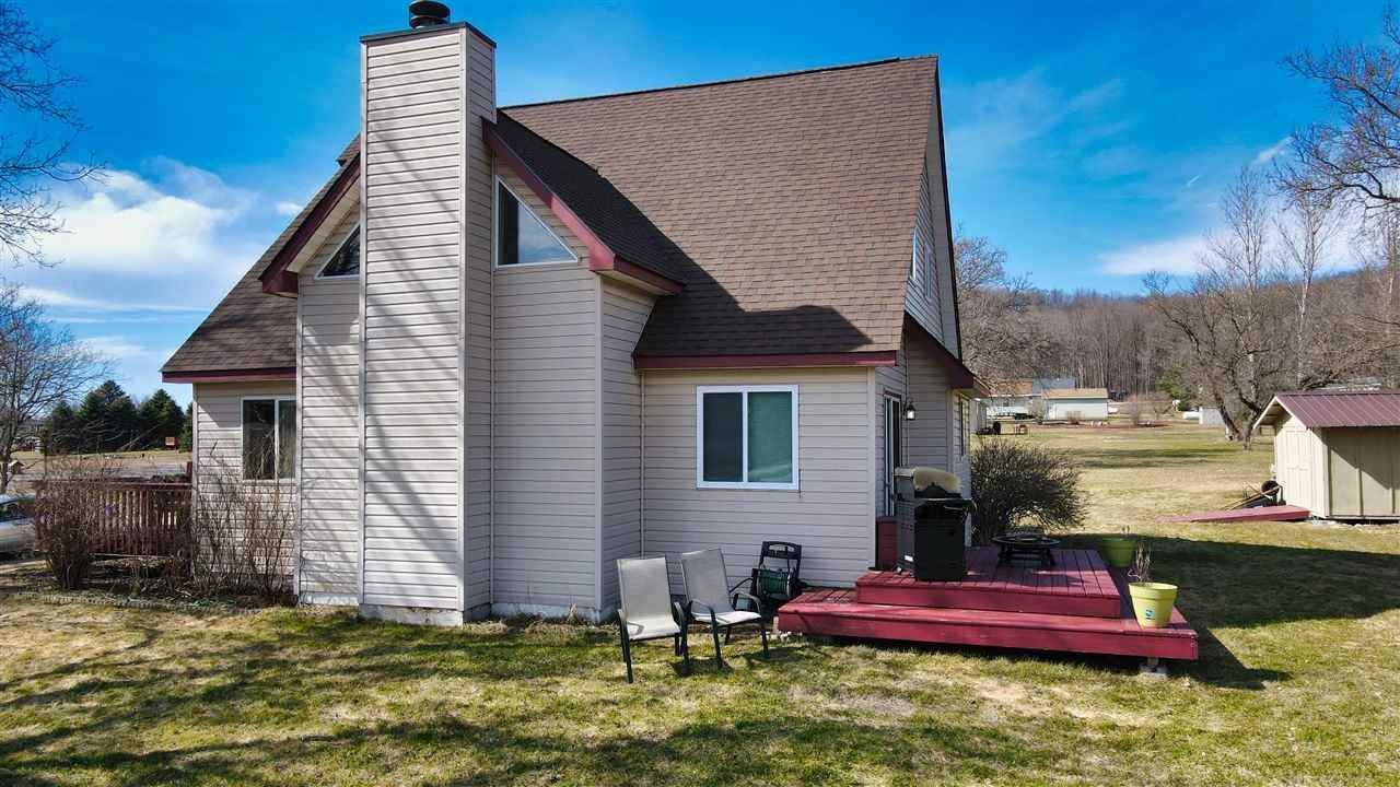 2. Single Family Homes for Sale at 5951 Springvale Road Boyne Falls, Michigan 49713 United States