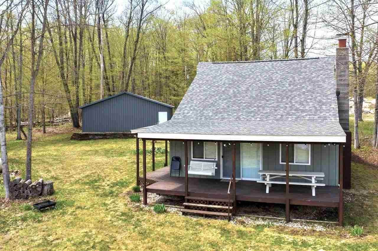 1. Single Family Homes for Sale at 5066 Six Mile Lake Ellsworth, Michigan 49729 United States