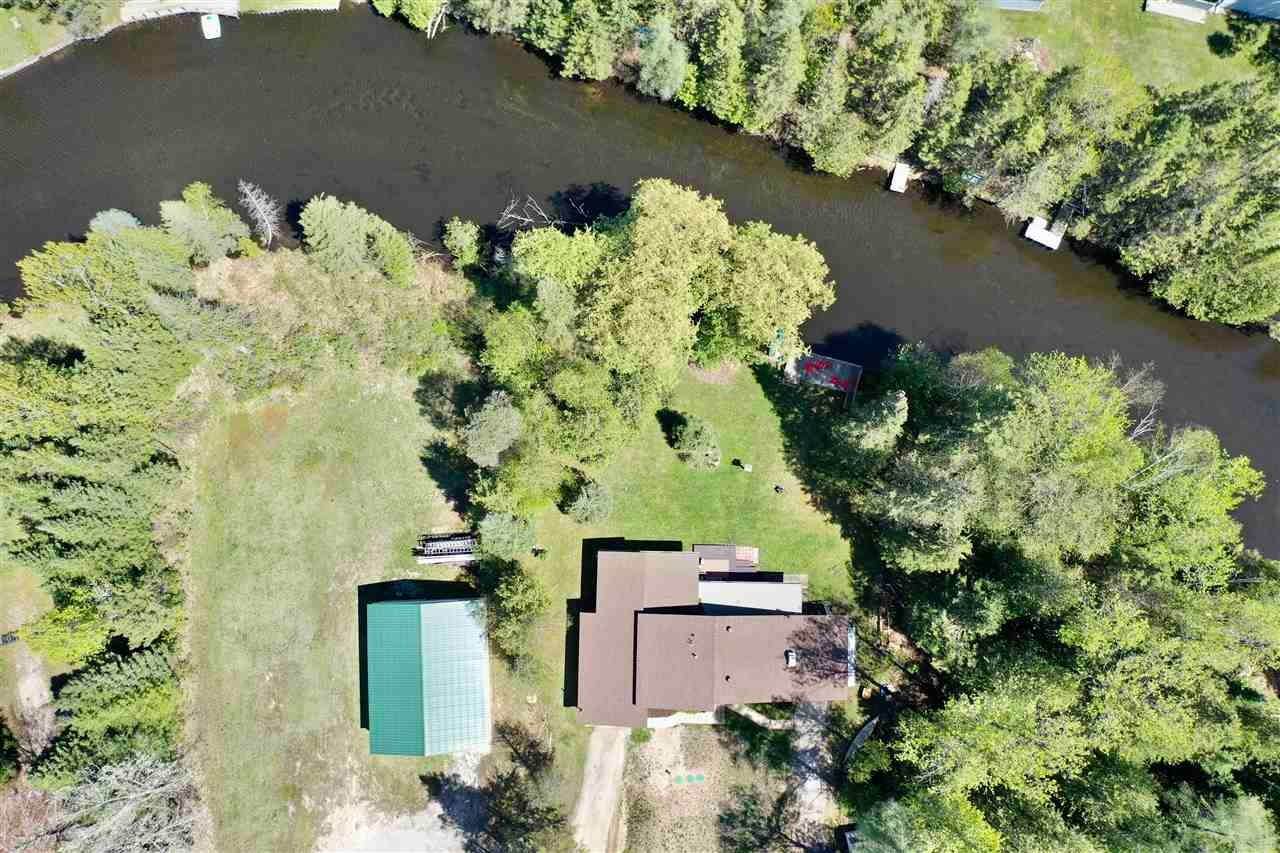 30. Single Family Homes for Sale at 3583 Canal Indian River, Michigan 49749 United States