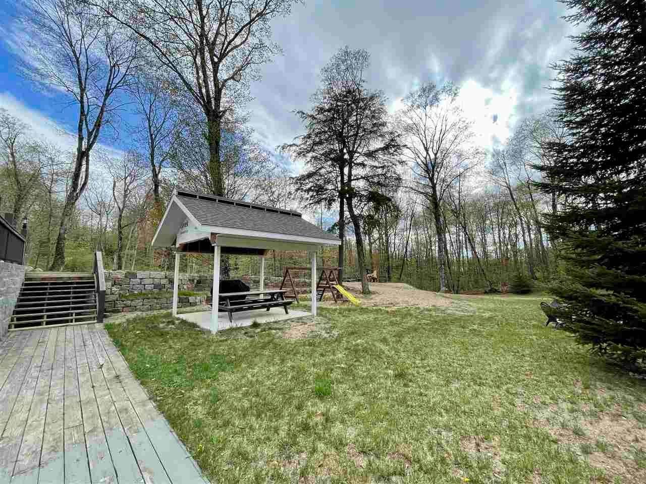 44. Single Family Homes for Sale at 27905 Donegal Bay Road Beaver Island, Michigan 49782 United States