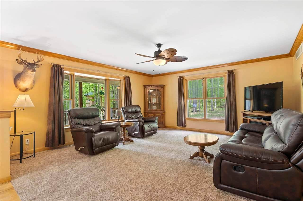 18. Single Family Homes for Sale at 11619 Woodward Road Vanderbilt, Michigan 49795 United States