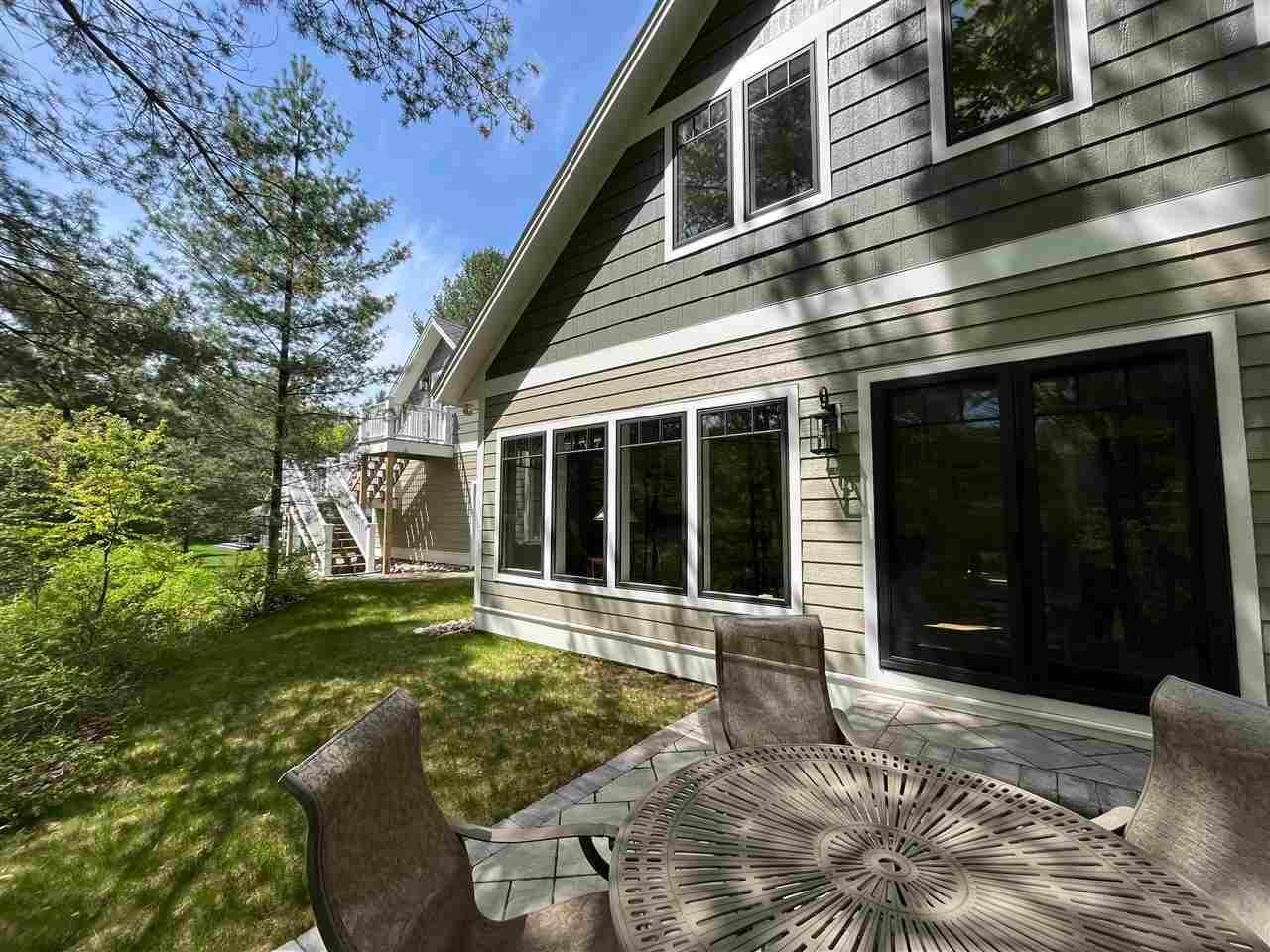 42. Single Family Homes for Sale at 3819 Topside Drive Harbor Springs, Michigan 49740 United States
