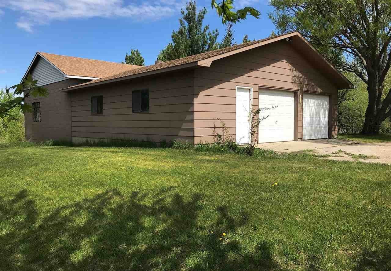 15. Single Family Homes for Sale at 5243 Barnard Road Charlevoix, Michigan 49720 United States