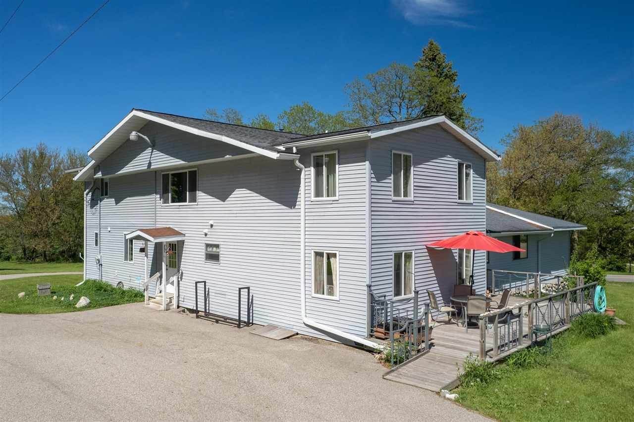 5. Single Family Homes for Sale at 2717 Marion Center Road Charlevoix, Michigan 49720 United States