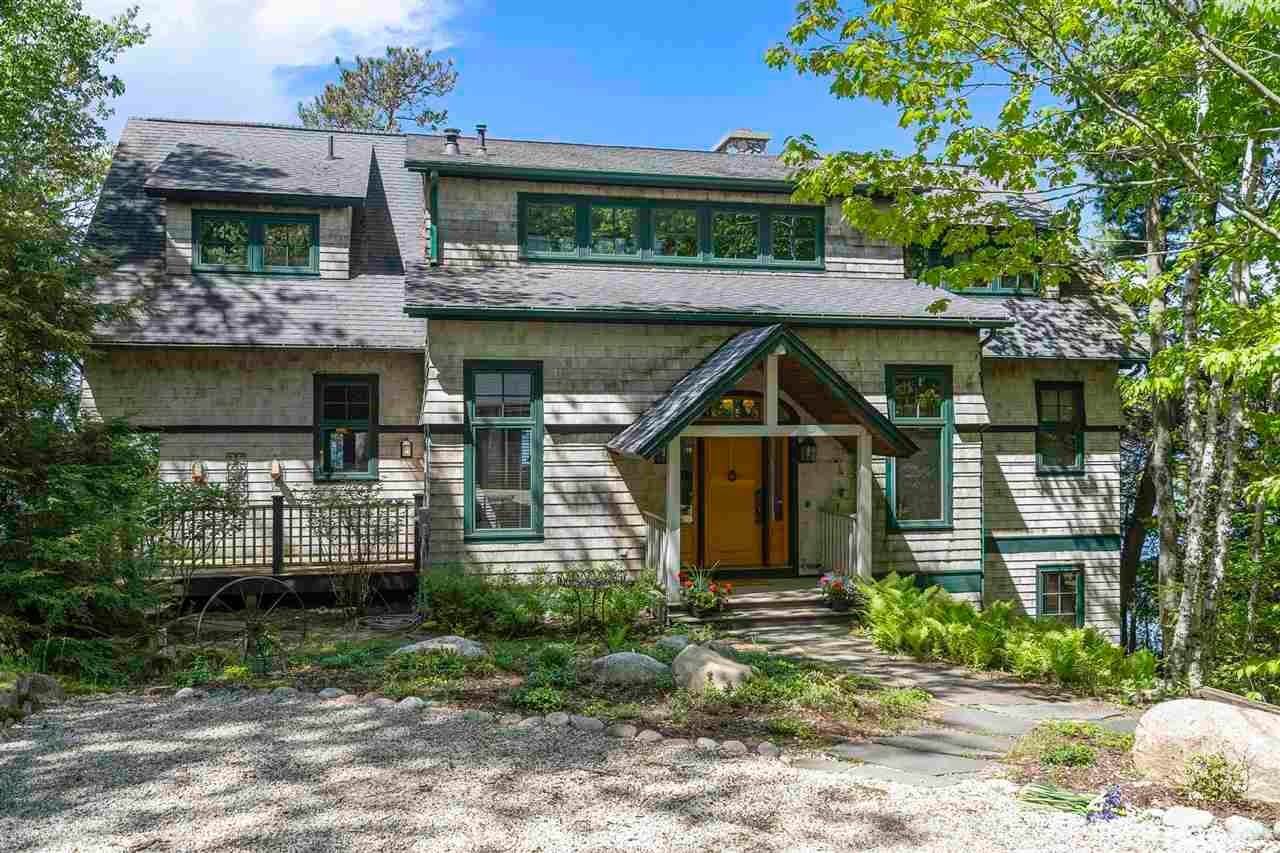 3. Single Family Homes for Sale at 5161 N Lake Shore Drive Harbor Springs, Michigan 49740 United States