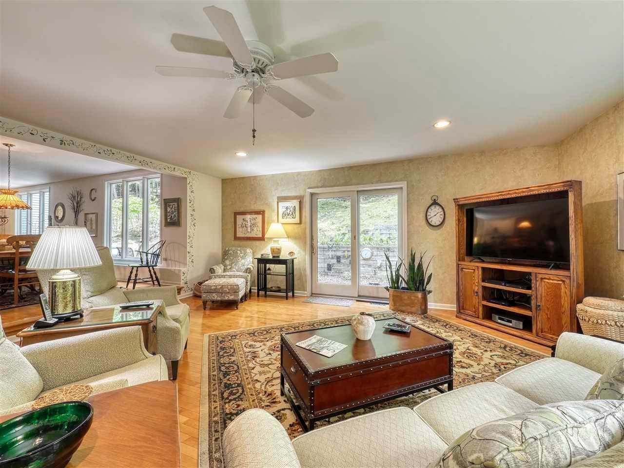 4. Single Family Homes for Sale at 1446 Timber Pass Harbor Springs, Michigan 49740 United States