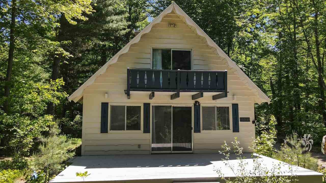 1. Single Family Homes for Sale at 3860 Pinehurst Shores Drive Boyne City, Michigan 49712 United States