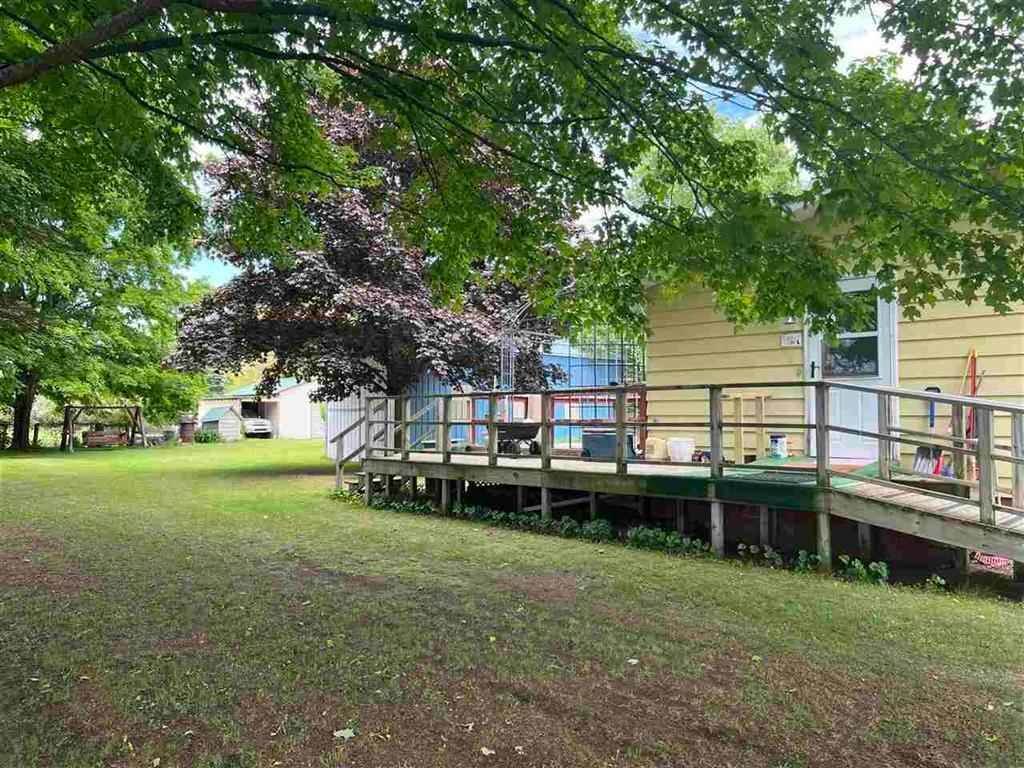 8. Single Family Homes for Sale at 1203 N Fletcher Road Petoskey, Michigan 49770 United States