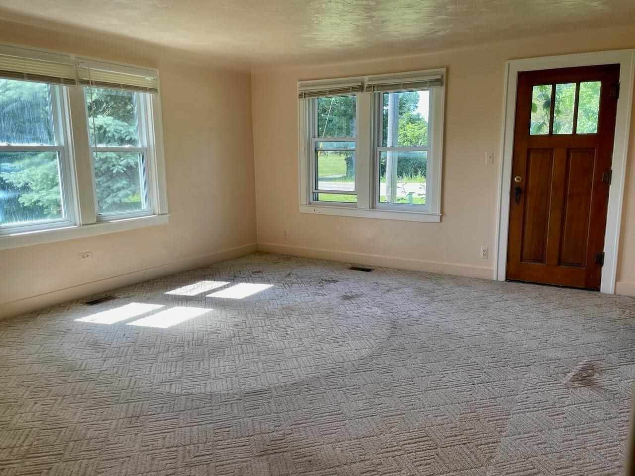 15. Single Family Homes for Sale at 5330 E Clyde Road Howell, Michigan 48855 United States