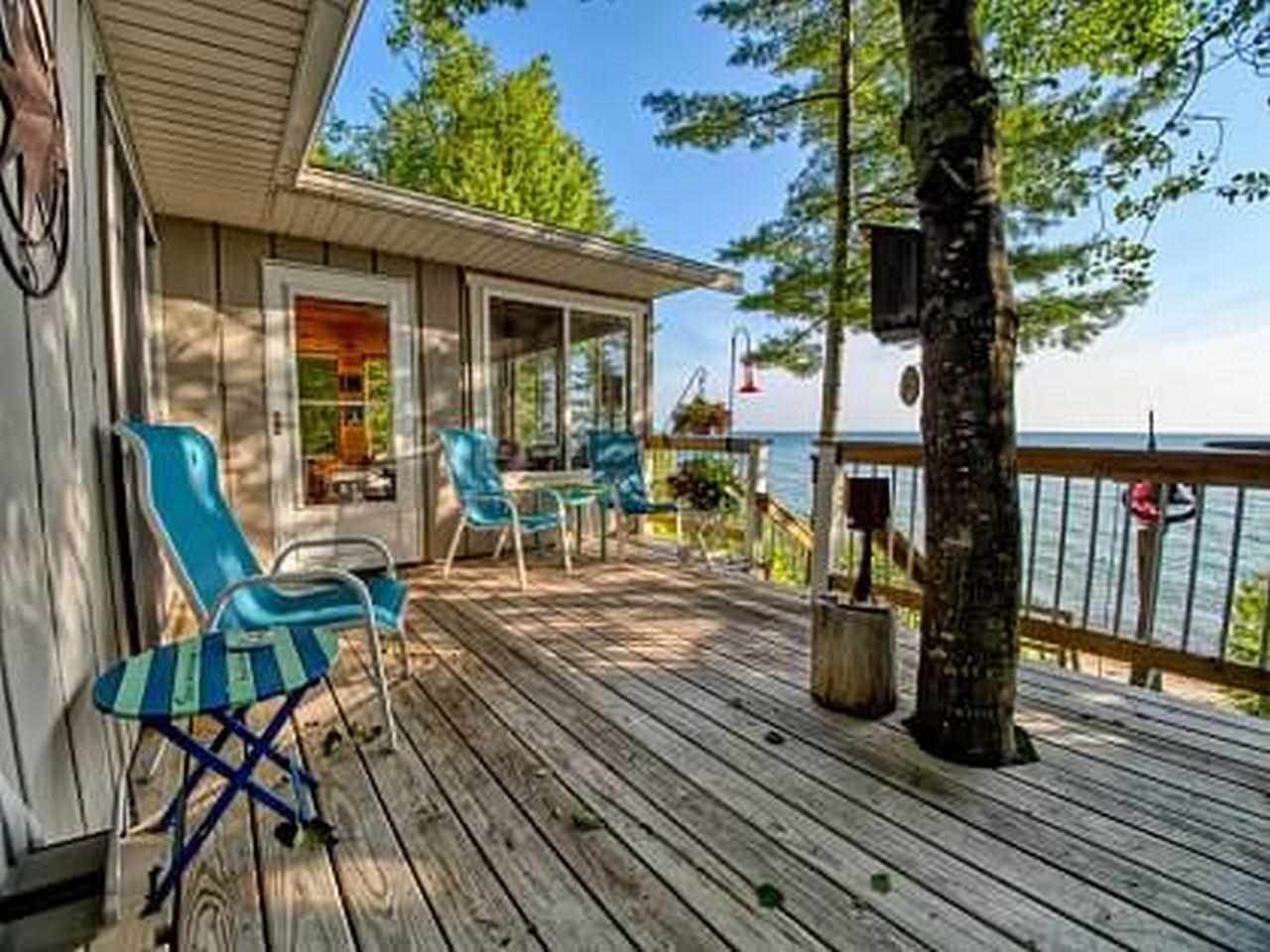 8. Single Family Homes for Sale at 30740 East Side Drive Beaver Island, Michigan 49782 United States