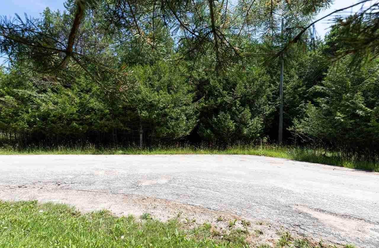 2. Land for Sale at Hill Crest Avenue Charlevoix, Michigan 49720 United States
