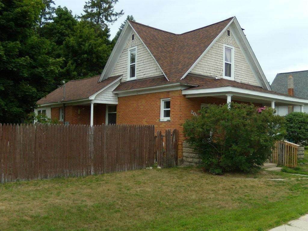 2. Single Family Homes for Sale at 205 Garfield East Jordan, Michigan 49727 United States