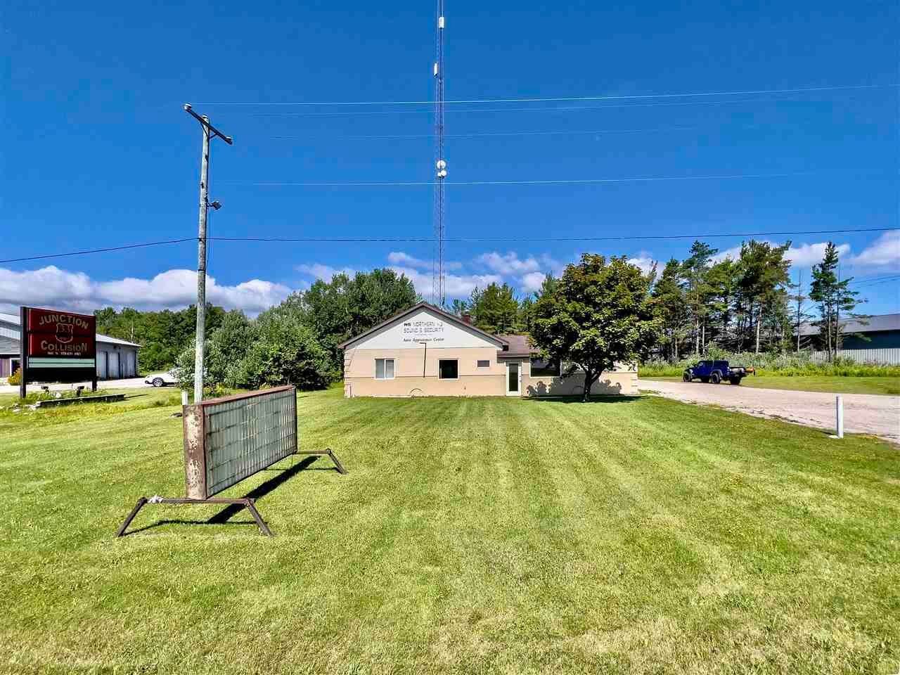 26. Commercial for Sale at 9721 N Straits Highway Cheboygan, Michigan 49721 United States