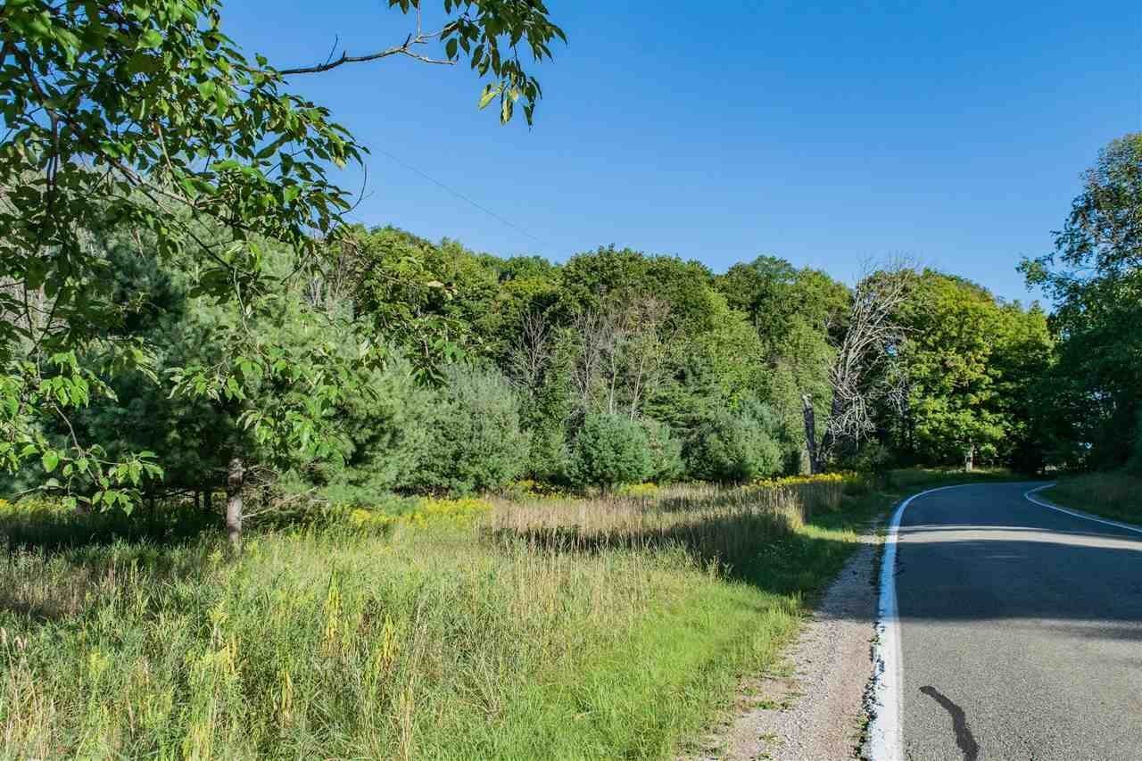 3. Land for Sale at Lake Shore Drive Harbor Springs, Michigan 49740 United States