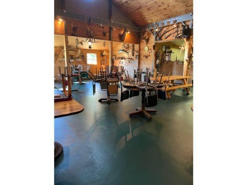 34. Commercial for Sale at 4086 S US-31 Highway Alanson, Michigan 49706 United States