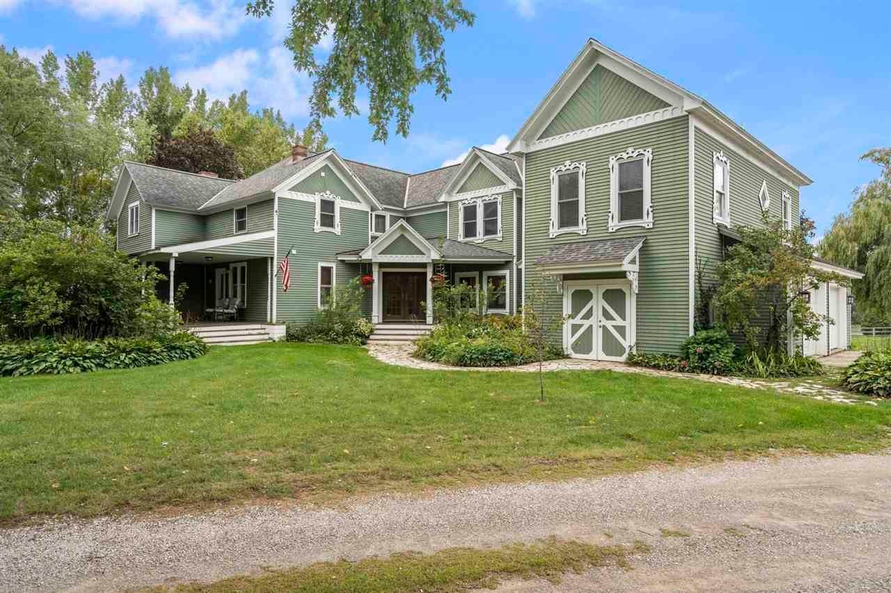 Single Family Homes for Sale at 8591 Horton Bay Road Petoskey, Michigan 49770 United States