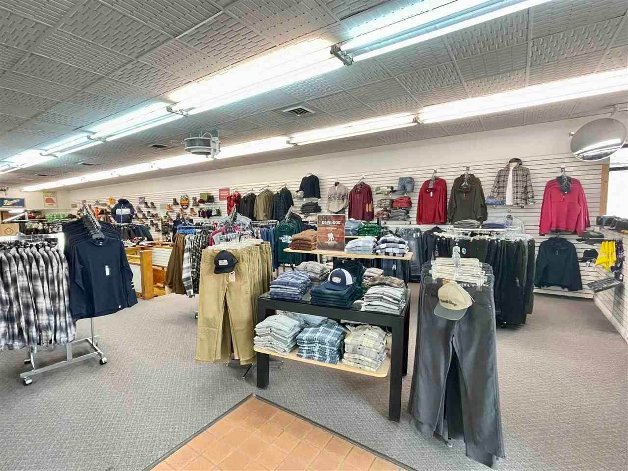 4. Commercial for Sale at 321 Ashmun Sault Ste. Marie, Michigan 49783 United States