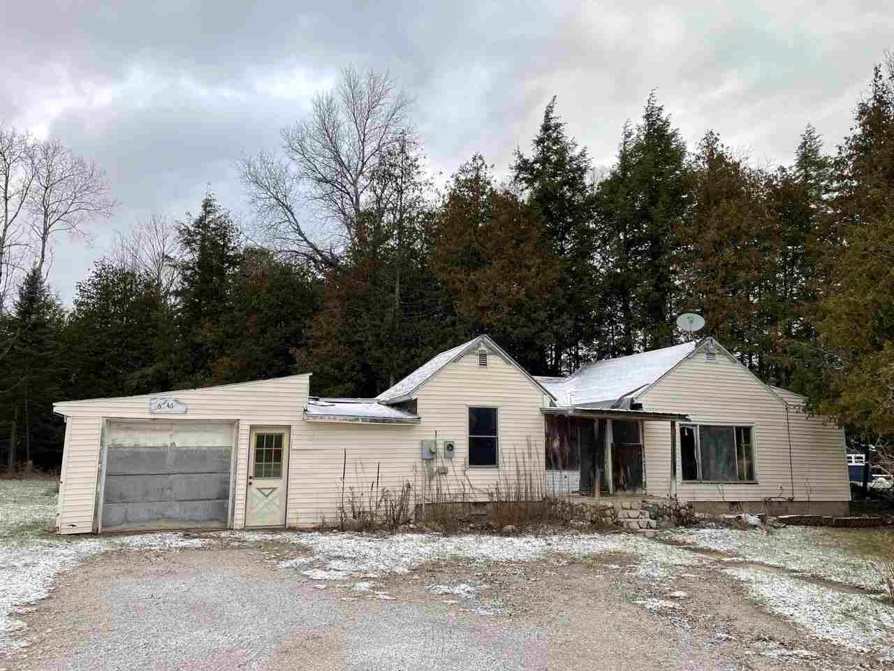 Single Family Homes for Sale at 6346 Pickerel Lake Road Petoskey, Michigan 49770 United States