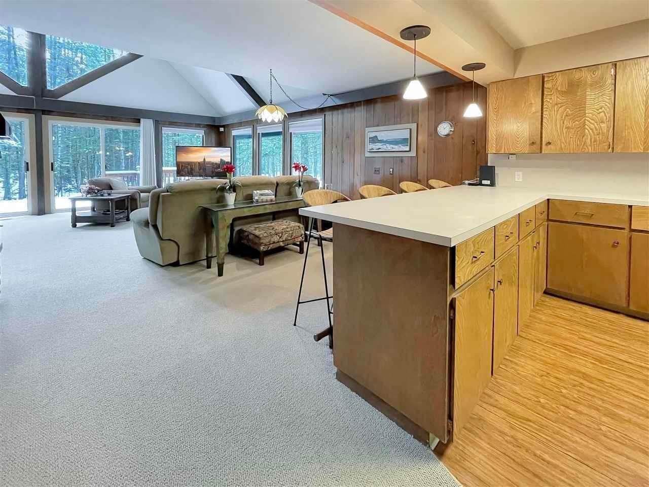 14. Single Family Homes for Sale at 5400 Hemingway Drive Charlevoix, Michigan 49720 United States