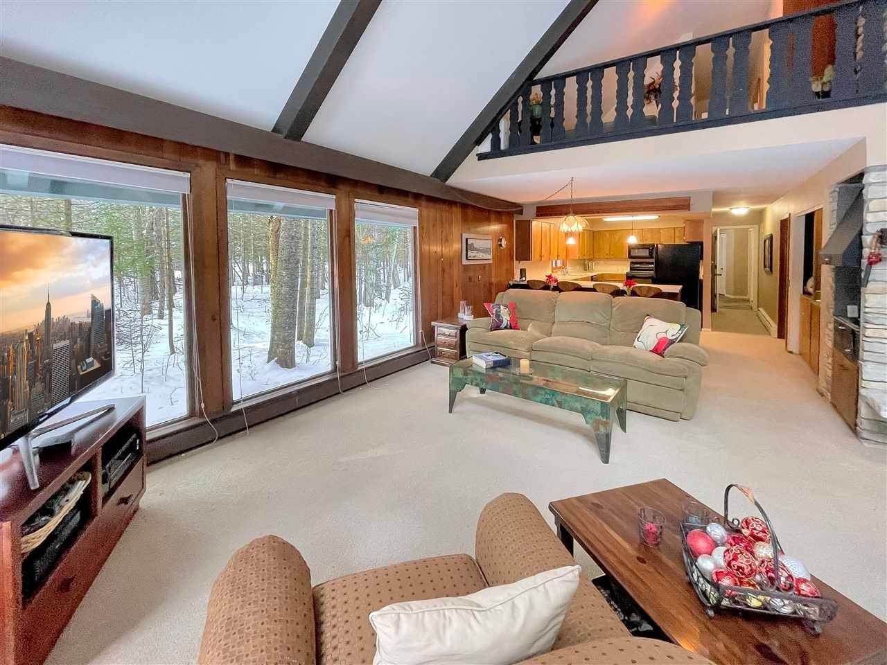 4. Single Family Homes for Sale at 5400 Hemingway Drive Charlevoix, Michigan 49720 United States