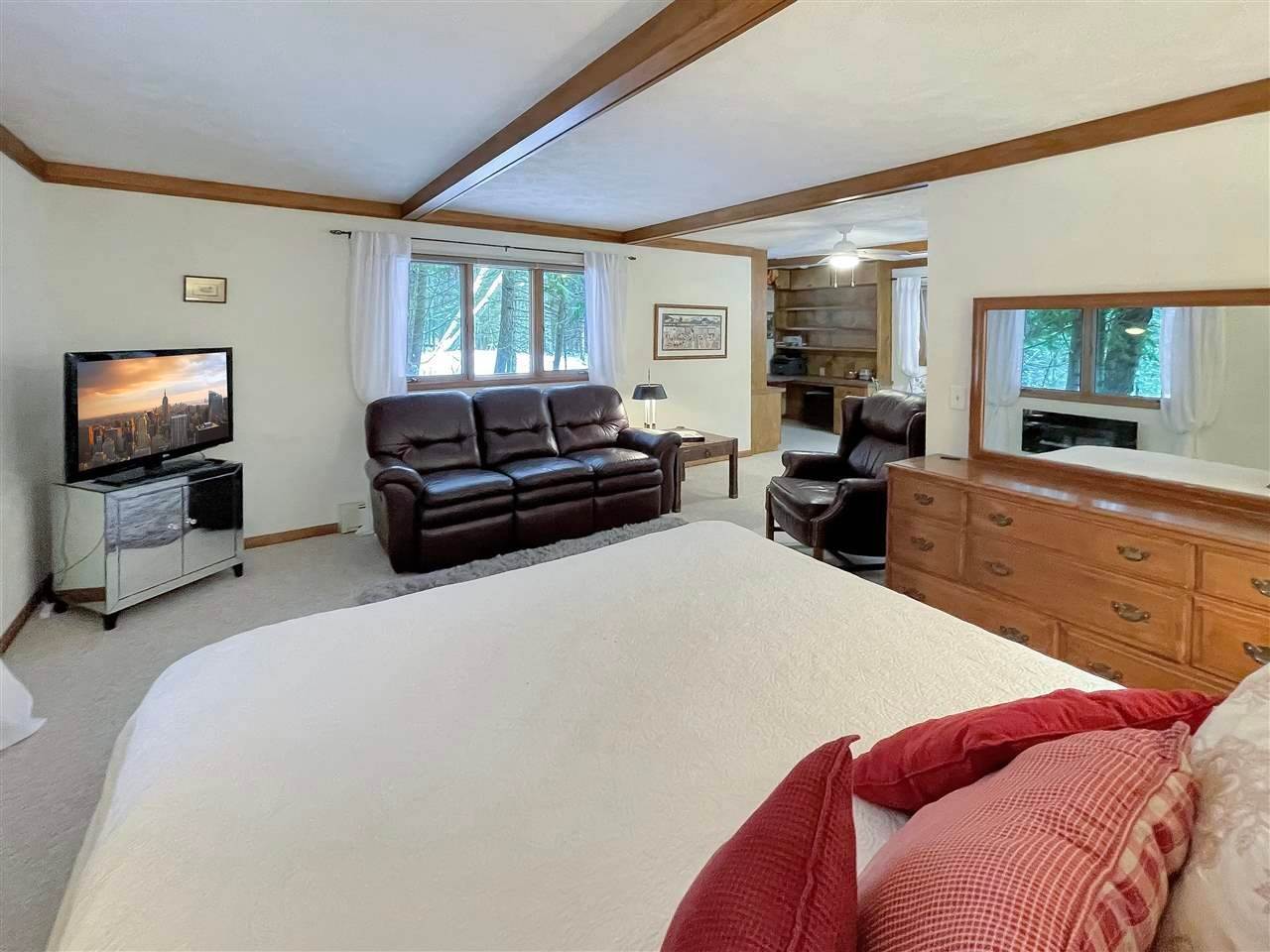 35. Single Family Homes for Sale at 5400 Hemingway Drive Charlevoix, Michigan 49720 United States