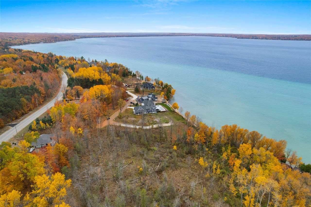 7. Land for Sale at Lot 12 SE Torch Lake Drive Alden, Michigan 48612 United States