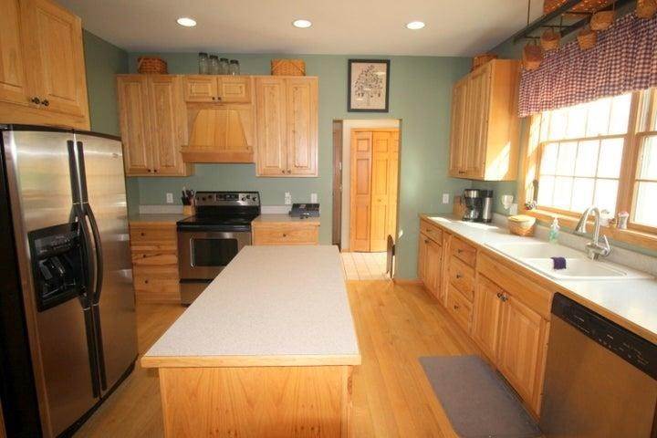23. Single Family Homes for Sale at 9871 Parke Road Alanson, Michigan 49749 United States