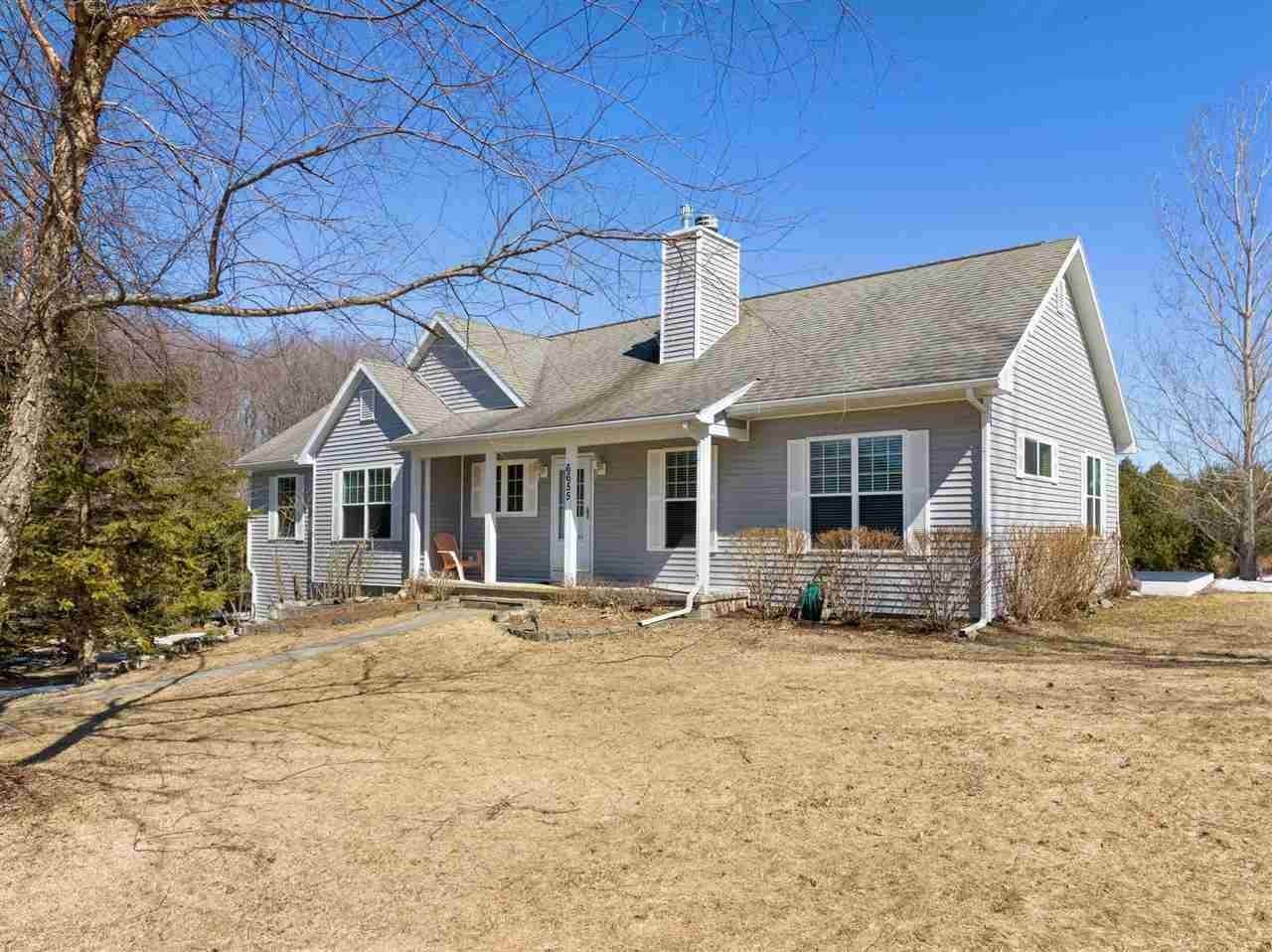 7. Single Family Homes for Sale at 6655 Forest Way Harbor Springs, Michigan 49740 United States