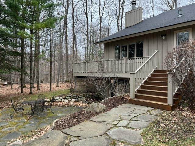 1. Single Family Homes for Sale at 1868 Cherry Hill Court Harbor Springs, Michigan 49740 United States