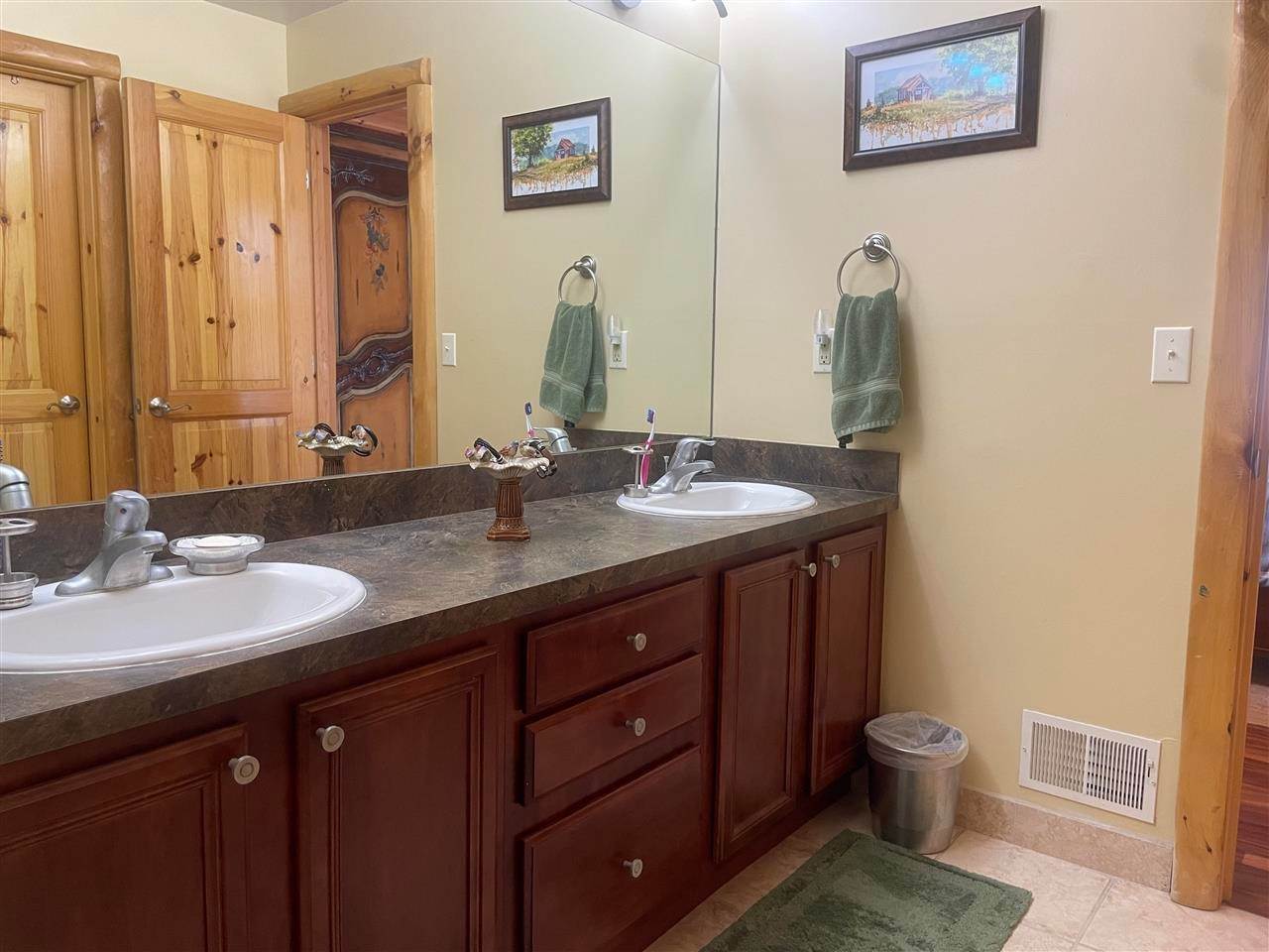 16. Single Family Homes for Sale at 1909 Turnberry Trail Boyne City, Michigan 49712 United States