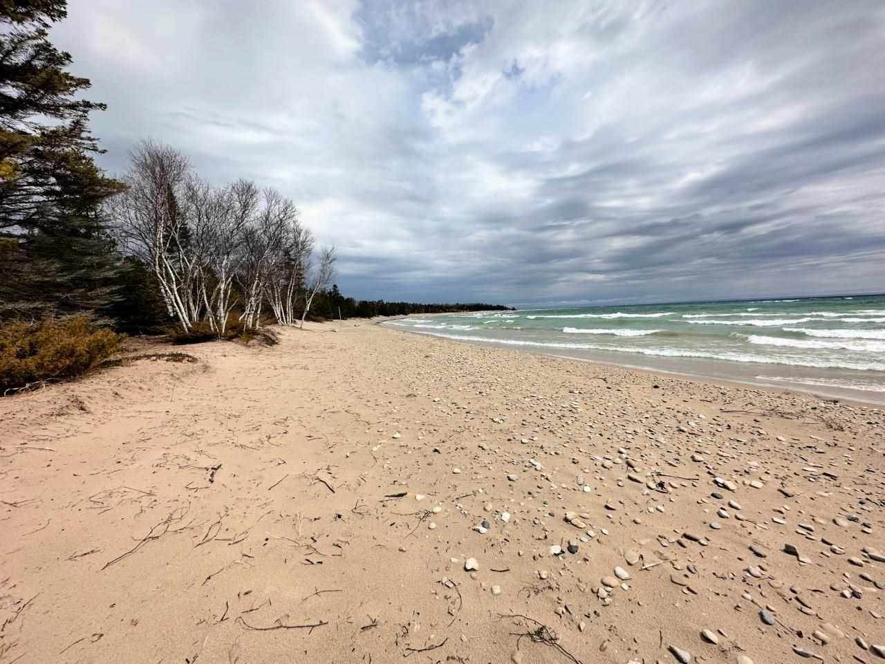 9. Single Family Homes for Sale at 27180 East Side Drive Beaver Island, Michigan 49782 United States