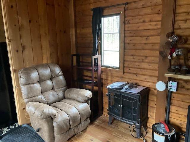 25. Single Family Homes for Sale at 3428 Valley Road Alanson, Michigan 49706 United States