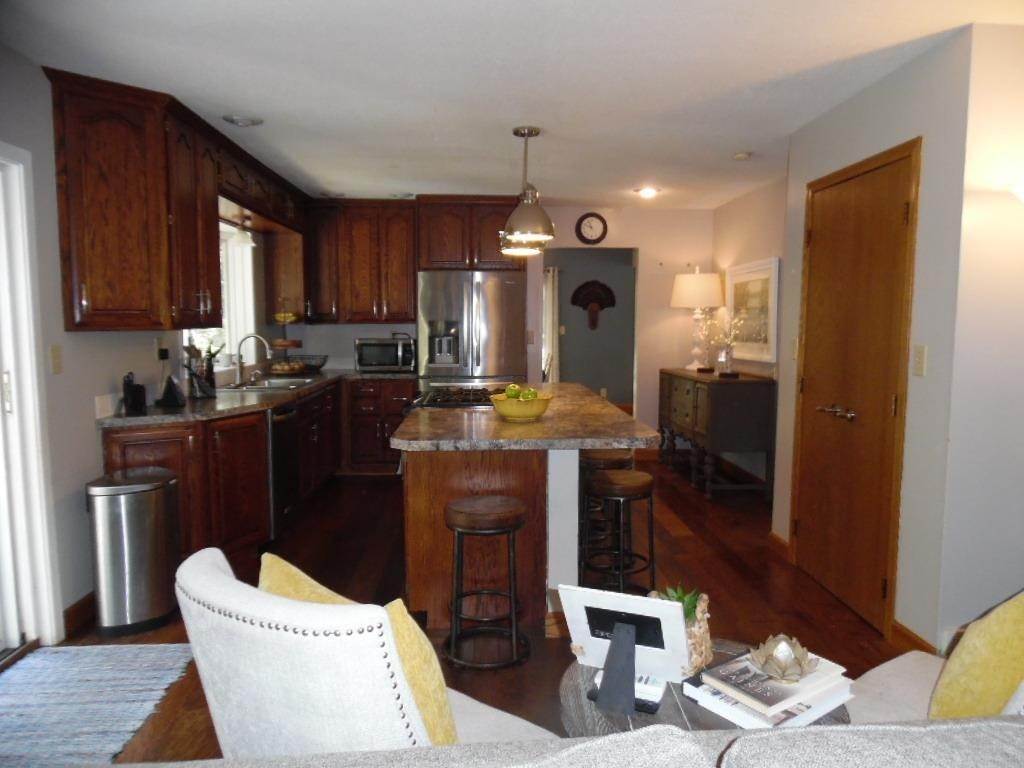 8. Single Family Homes for Sale at 2500 Hemlock Lane Petoskey, Michigan 49770 United States