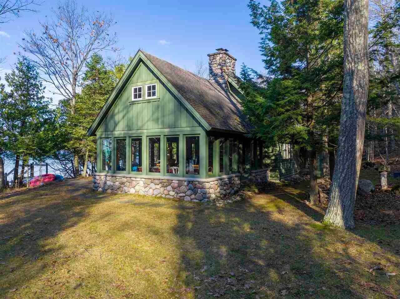 2. Single Family Homes for Sale at 5495 N Lake Shore Drive Harbor Springs, Michigan 49740 United States
