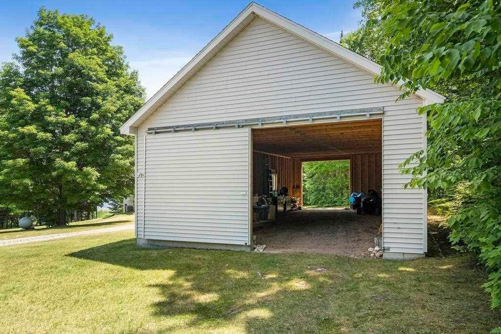 46. Single Family Homes for Sale at 10890 Ingleside Road Levering, Michigan 49755 United States
