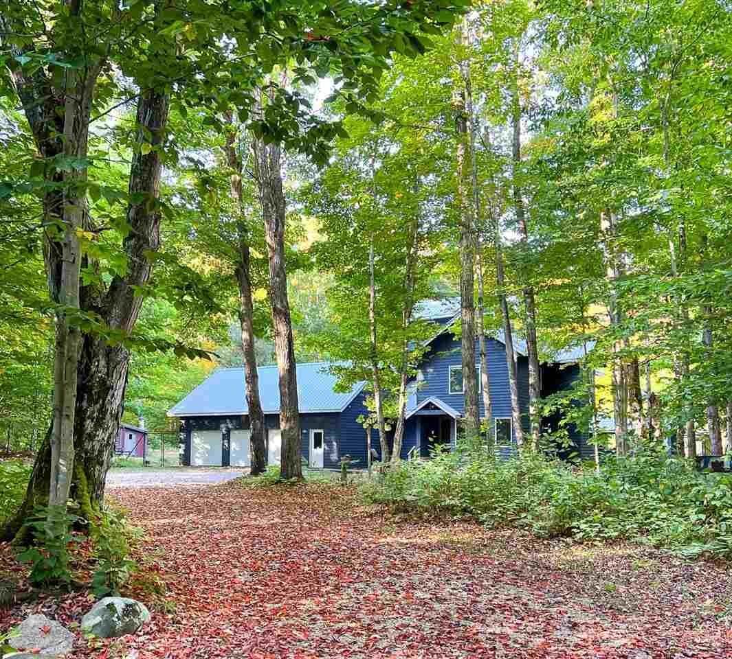 3. Single Family Homes for Sale at 31061 Camp Three Trail Beaver Island, Michigan 49782 United States
