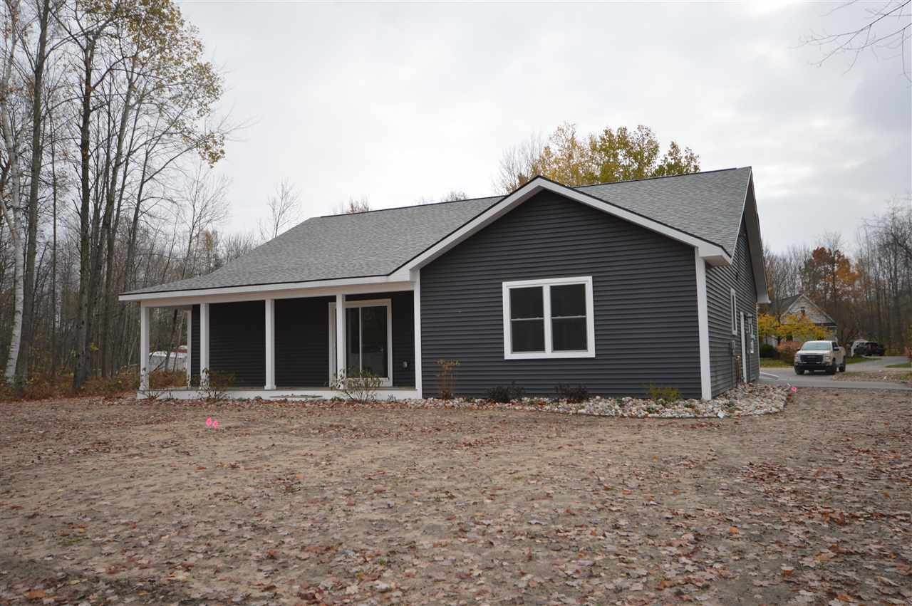 13. Single Family Homes for Sale at 535 Maddy Lane Boyne City, Michigan 49712 United States